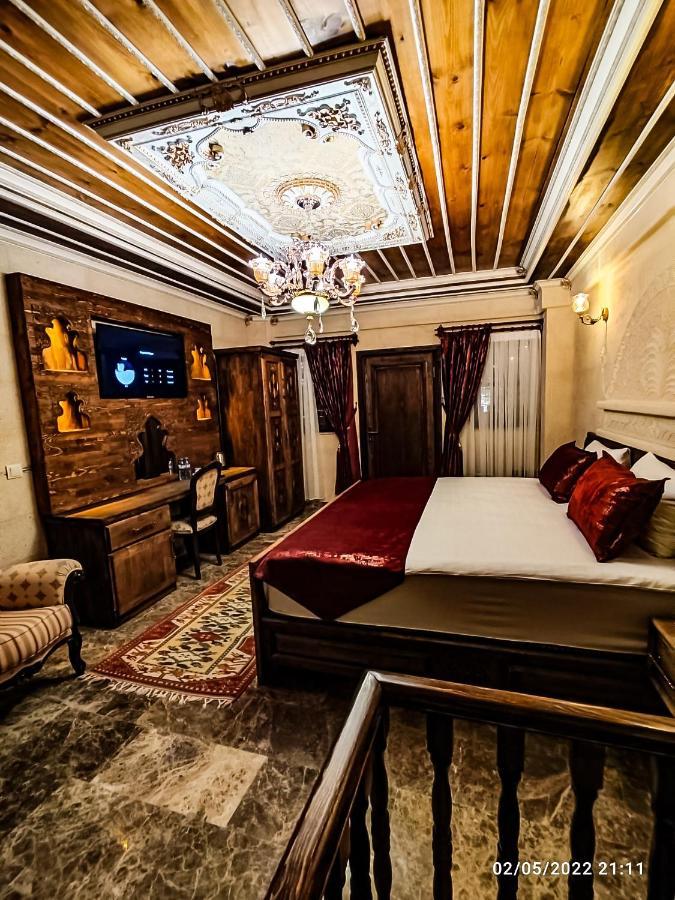 Suite with Private Pool
